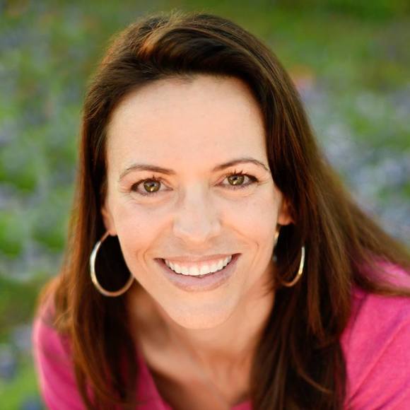 Meet your Posher, Christie - Picture 1 of 1